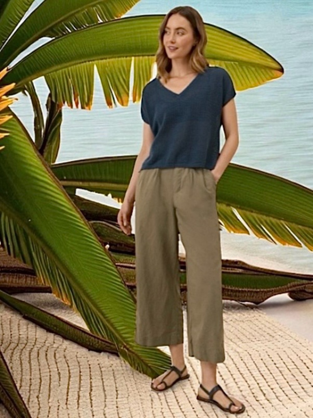 PACT SIZE MEDIUM CANOPY 70% LINEN BLEND PLEATED TROUSER IN KHAKI GREEN - Picture 2 of 11